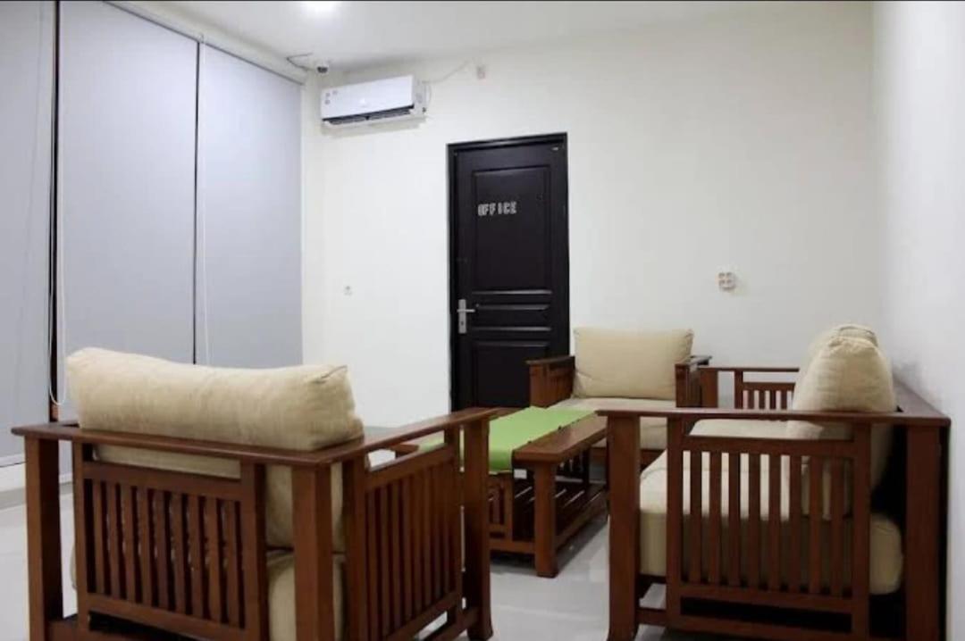 Guest House Permata Tawakal Jakarta Exterior foto